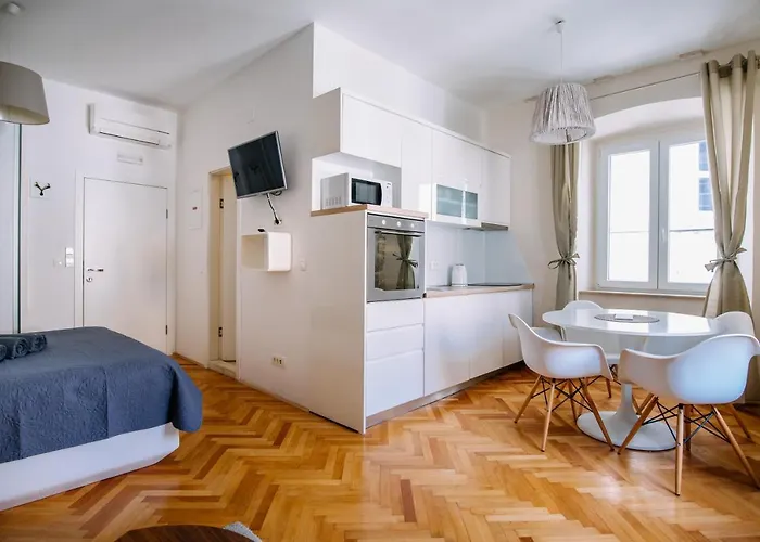 Amorozo By Duhomes Апартаменты