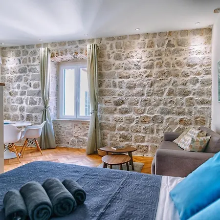 Amorozo By Duhomes *